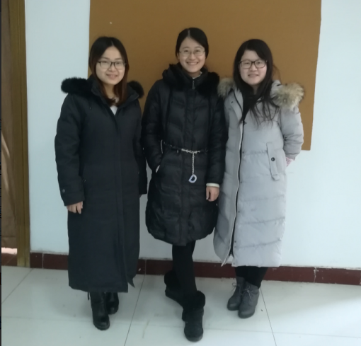 左：马然    中：李梦雪    右：王立娜
