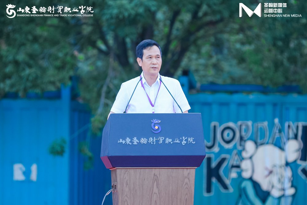 点击图片查看下一张