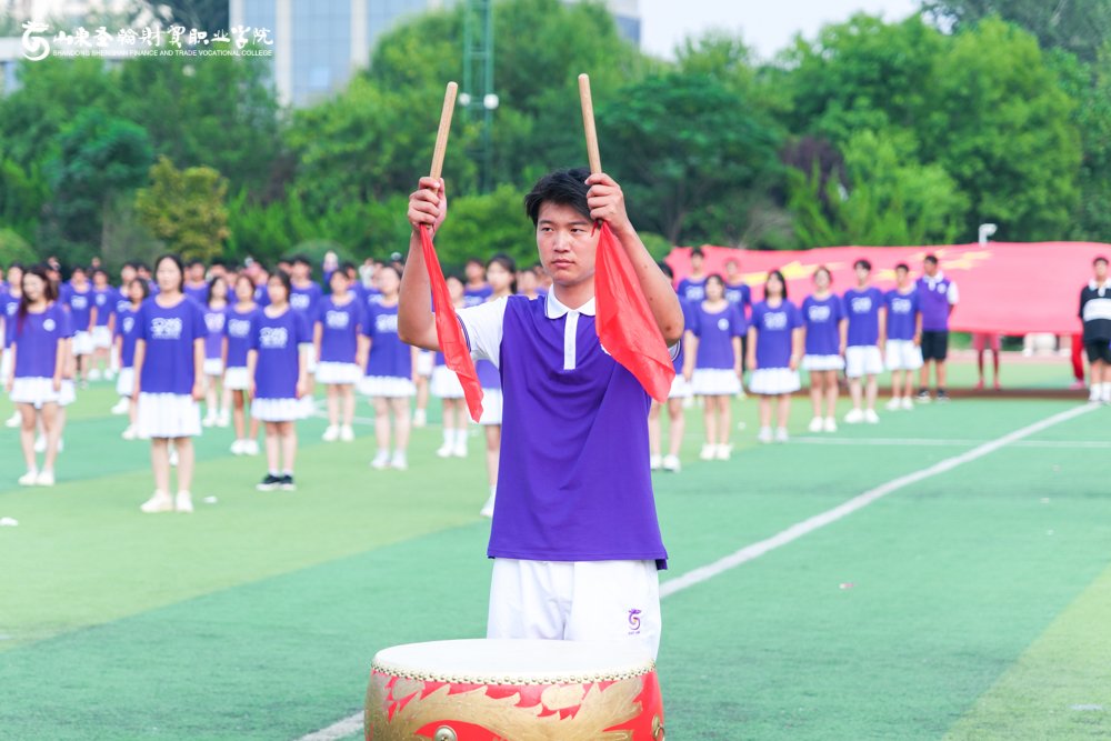 点击图片查看下一张