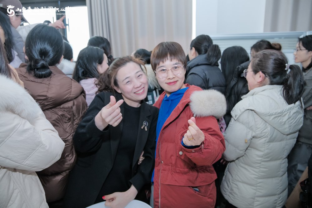 点击图片查看下一张