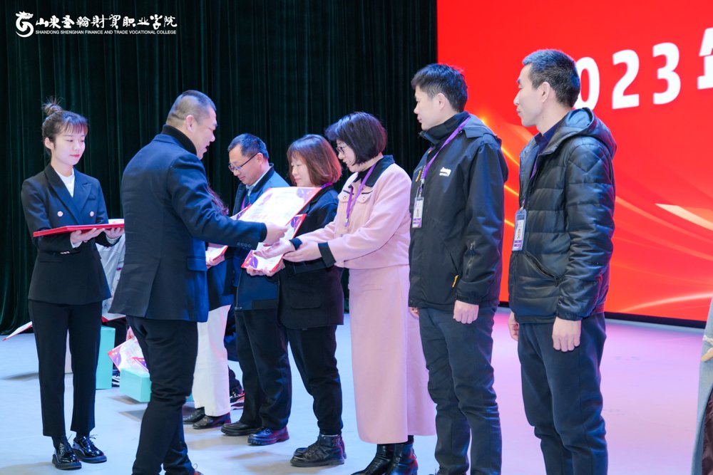 点击图片查看下一张