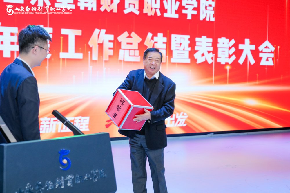 点击图片查看下一张