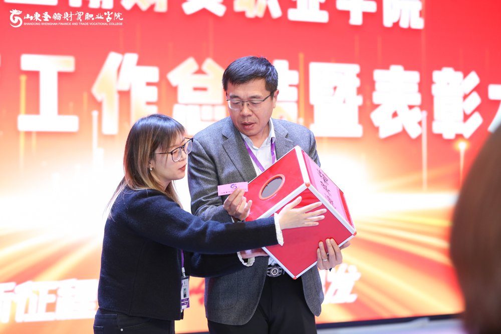 点击图片查看下一张