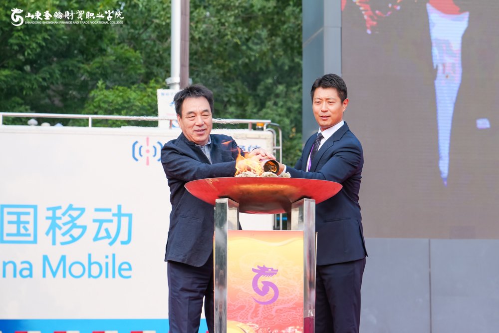 点击图片查看下一张