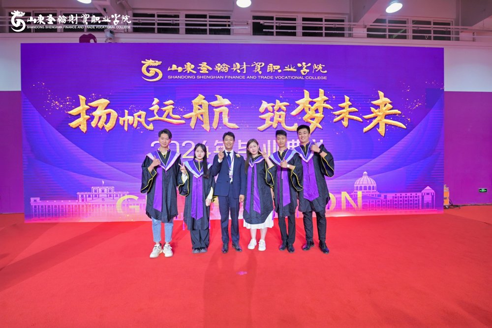 点击图片查看下一张