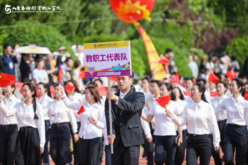 点击图片查看下一张