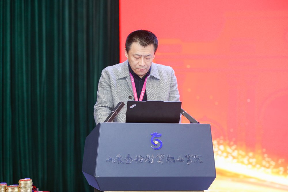 点击图片查看下一张